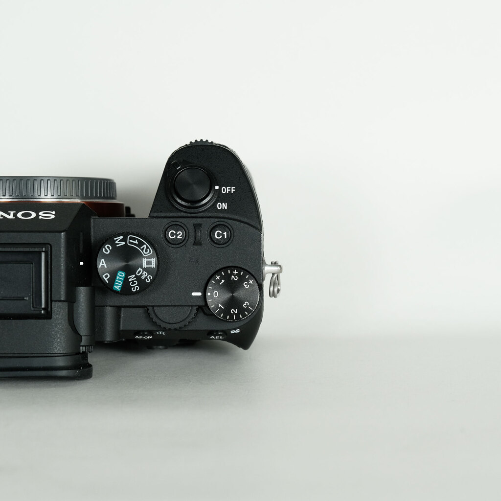 SONY α7 III(ILCE-7M3) SONY α7 III(ILCE-7M3)
