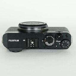 FUJIFILM X-E4 FUJIFILM X-E4