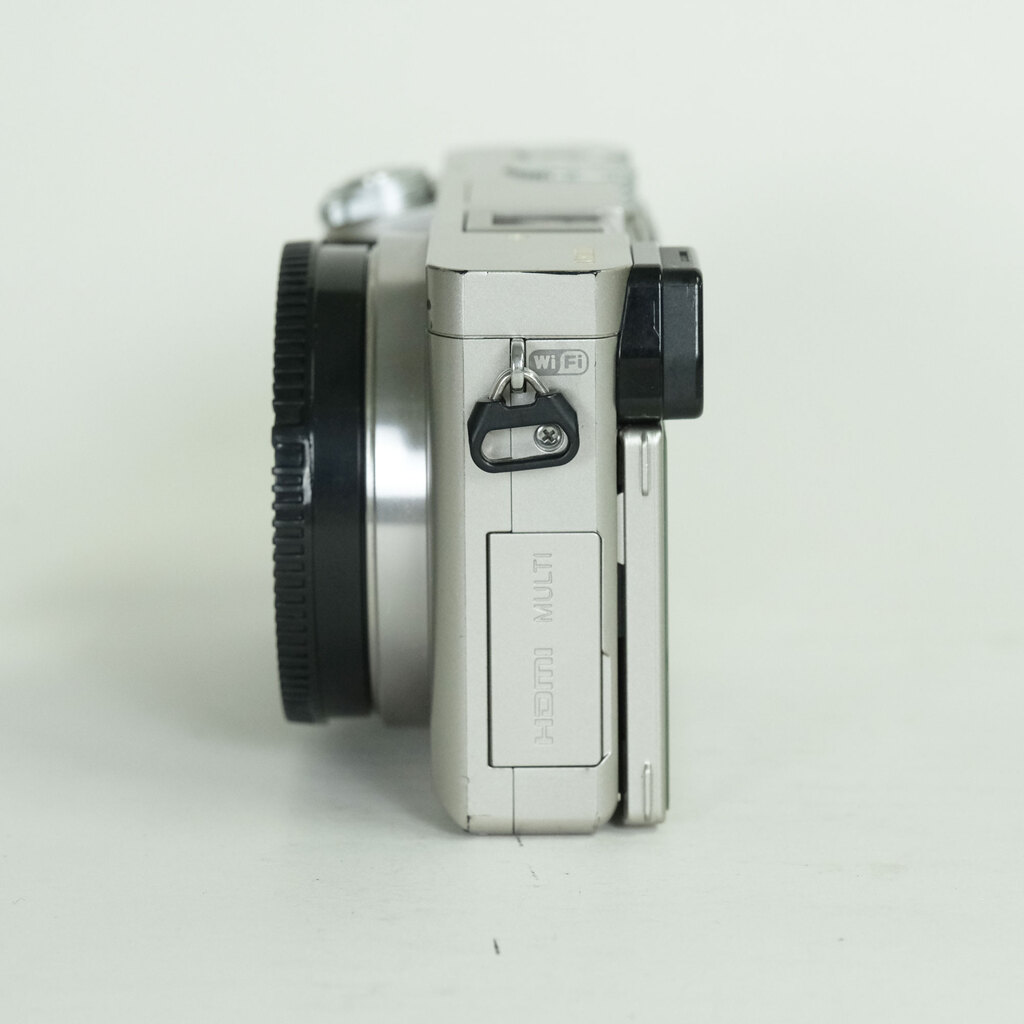 SONY α6000（ILCE-6000）