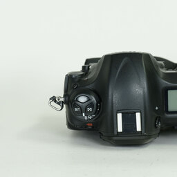 Nikon D5