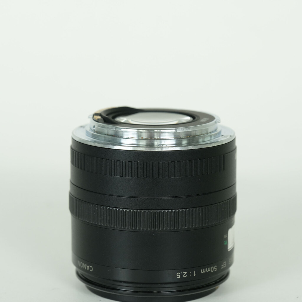 Canon EF50mm F2.5 コンパクトマクロの出品 | ONE SCENE（ワンシーン）
