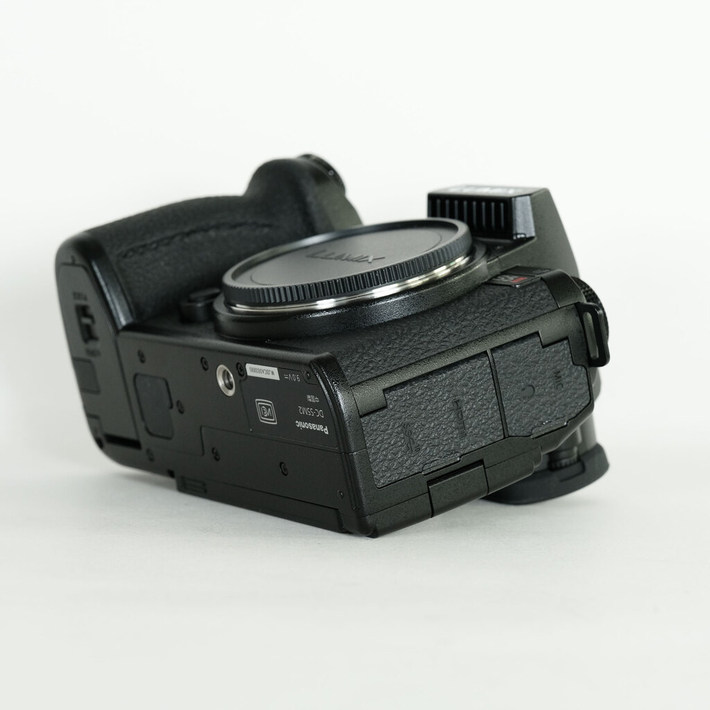 Panasonic LUMIX S5II DC-S5M2