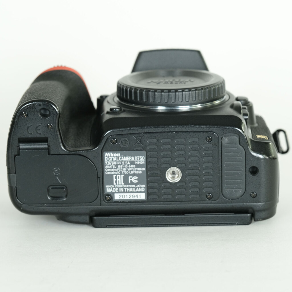 Nikon D750