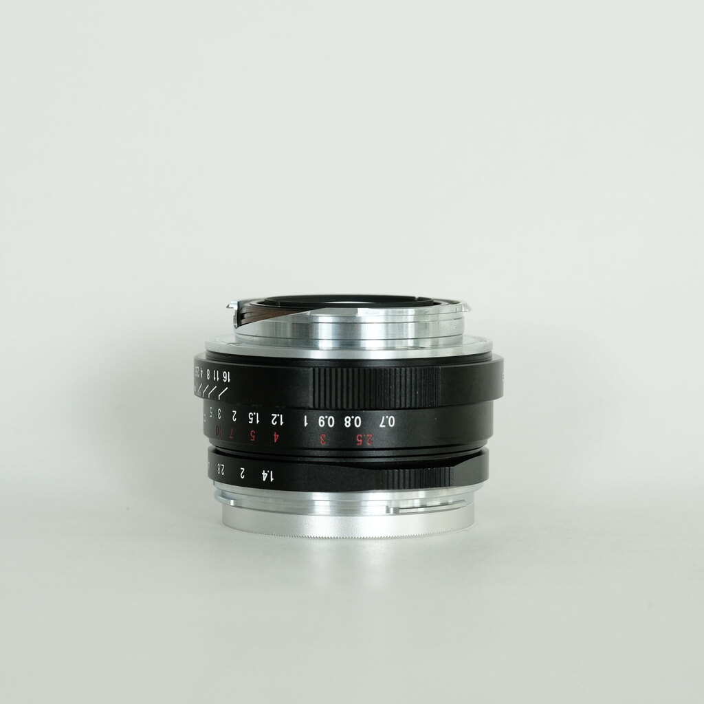Voigtlander NOKTON Classic 35mm F1.4 II SC VM [ライカM用]