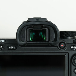 SONY α7 III(ILCE-7M3) SONY α7 III(ILCE-7M3)