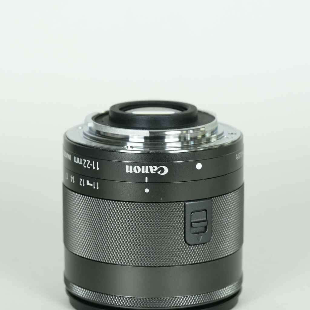 Canon EF-M11-22mm F4-5.6 IS STM Canon EF-M11-22mm F4-5.6 IS STM