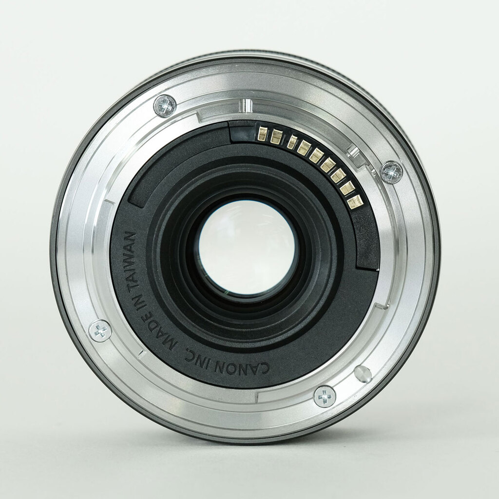 Canon EF-M22mm F2 STM