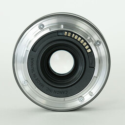 Canon EF-M22mm F2 STM