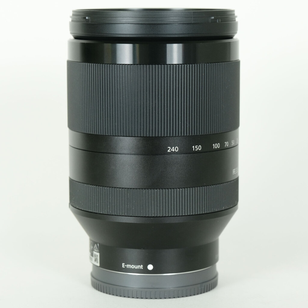 SONY FE 24-240mm F3.5-6.3 OSS SEL24240