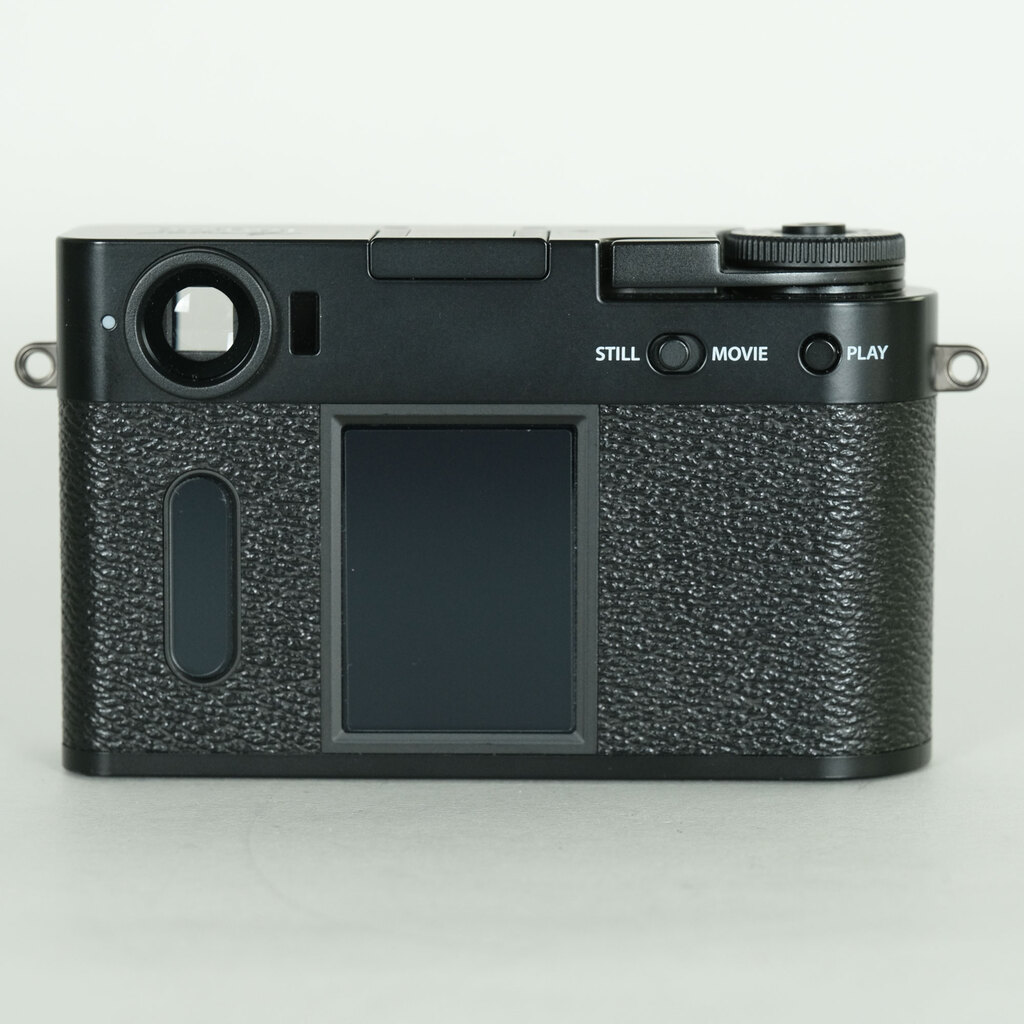 FUJIFILM X half X-HF1