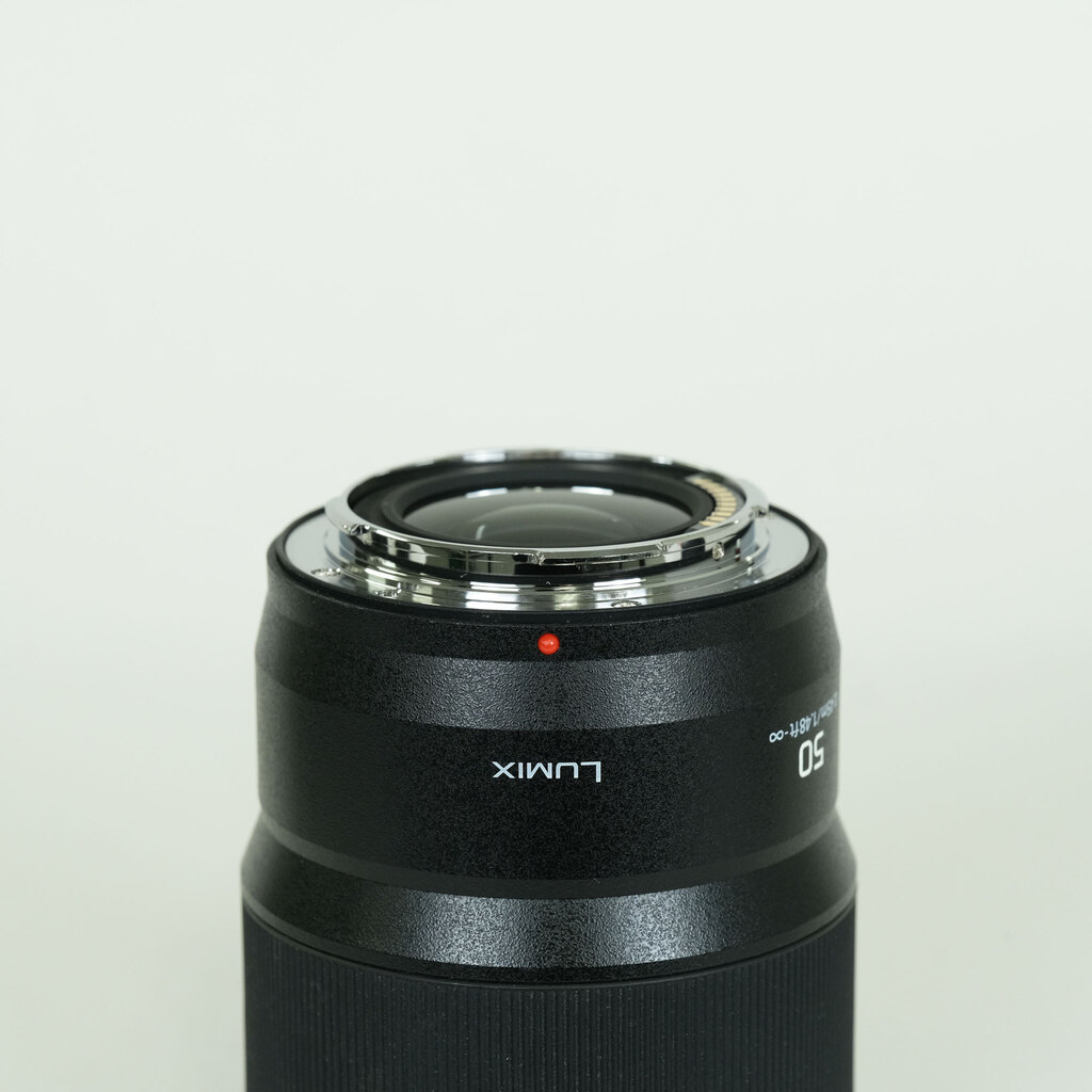 Panasonic LUMIX S 50mm F1.8 Panasonic LUMIX S 50mm F1.8