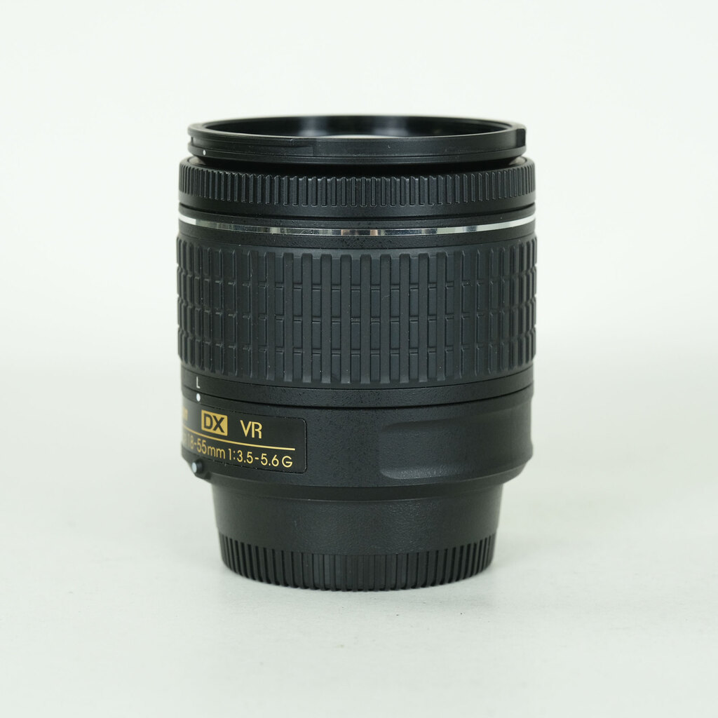 Nikon AF-P DX NIKKOR 18-55mm F3.5-5.6G VR