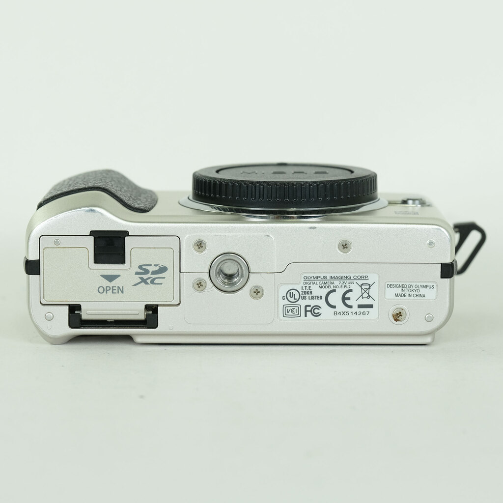 OLYMPUS PEN Lite E-PL2 ボディ シャンパンゴールド