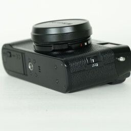 FUJIFILM X100F ブラック FUJIFILM X100F ブラック
