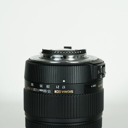 SIGMA 17-50mm F2.8 EX DC OS HSM (ニコンF用)