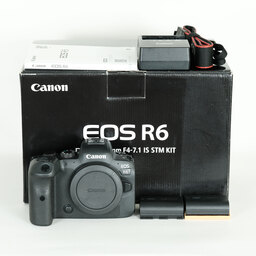 Canon EOS R6
