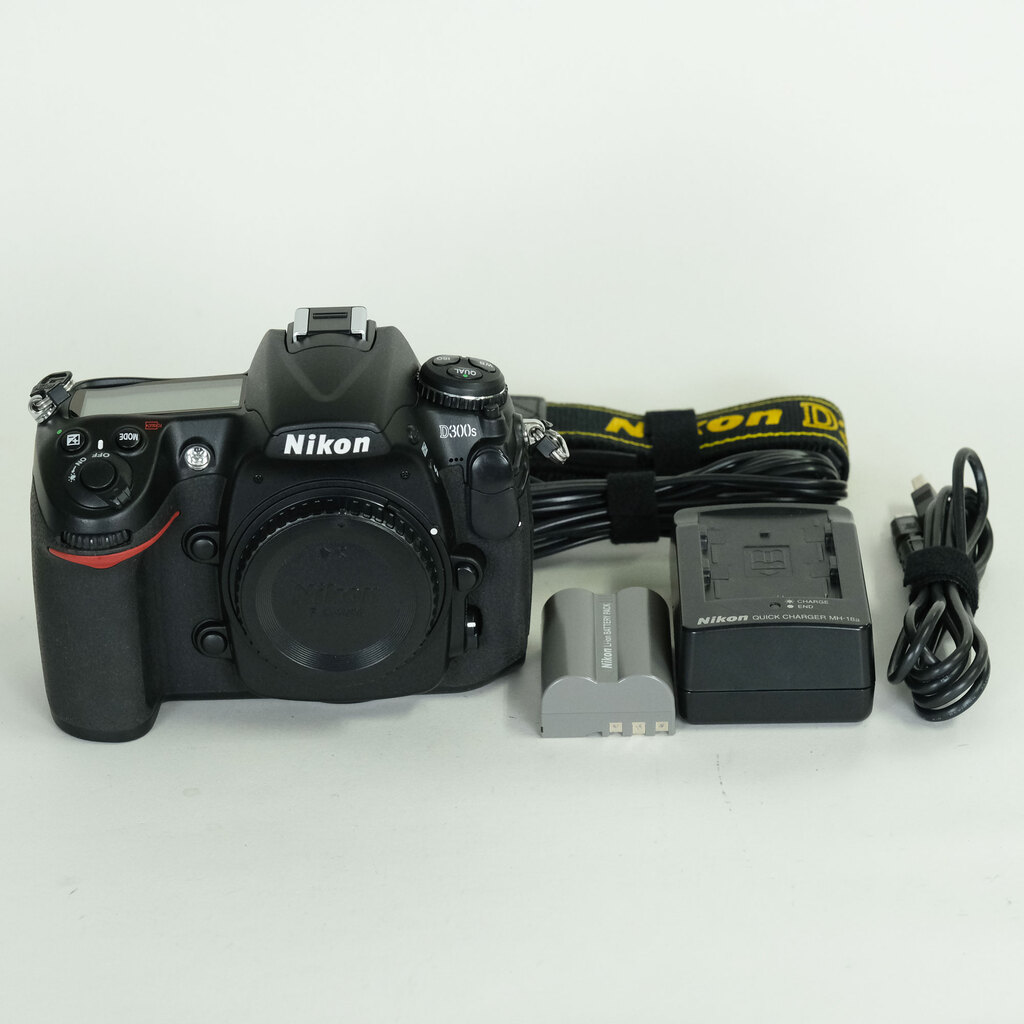 Nikon D300S ボディ