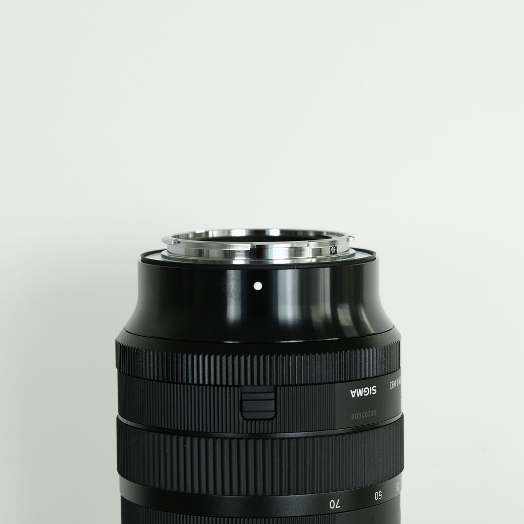 SIGMA 24-70mm F2.8 DG DN II｜Art [ライカL用]