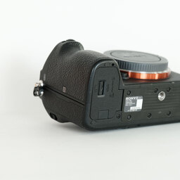 SONY α7 III（ILCE-7M3）