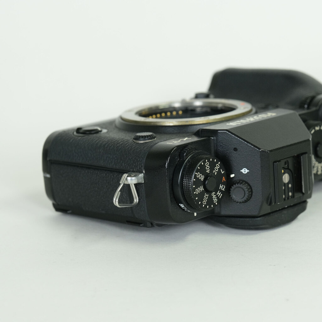 FUJIFILM X-T1