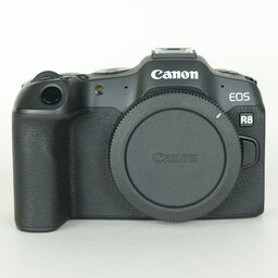 Canon EOS R8