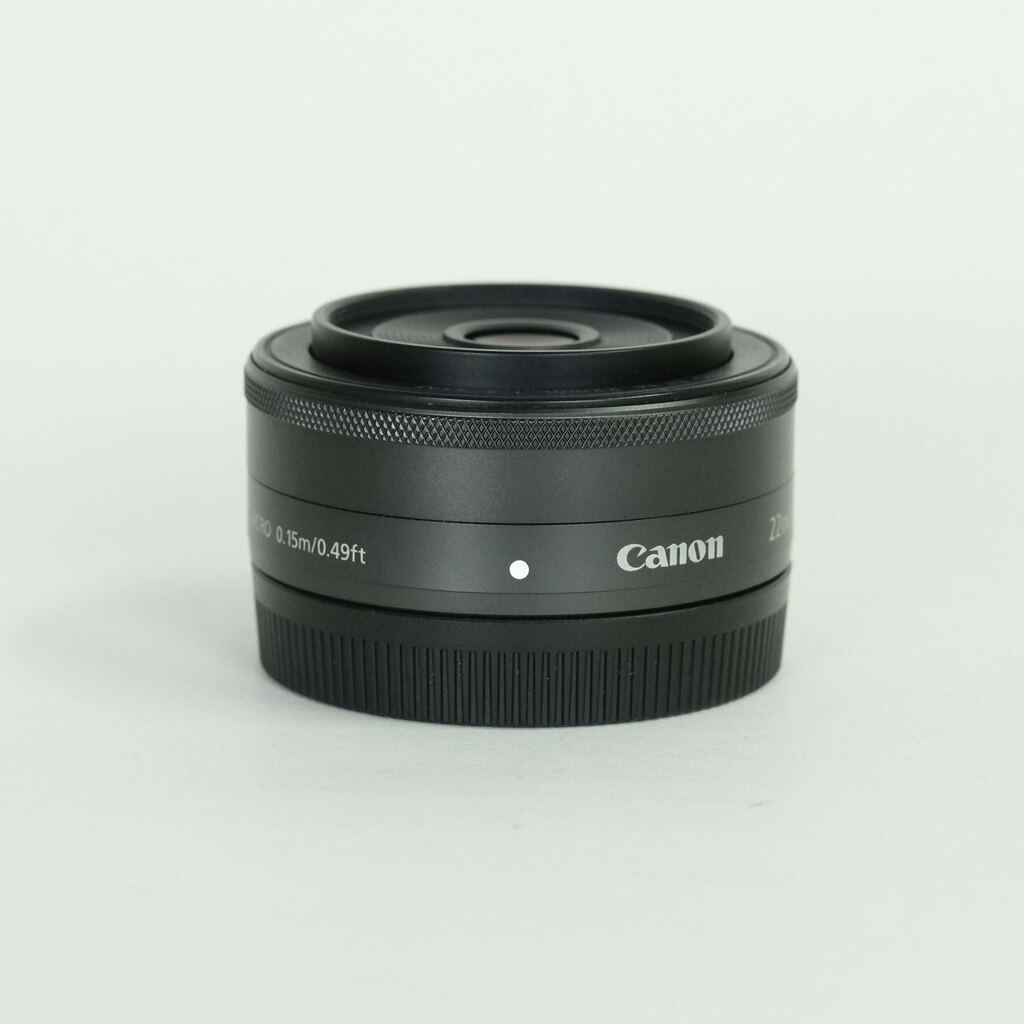 Canon EF-M22mm F2 STM Canon EF-M22mm F2 STM