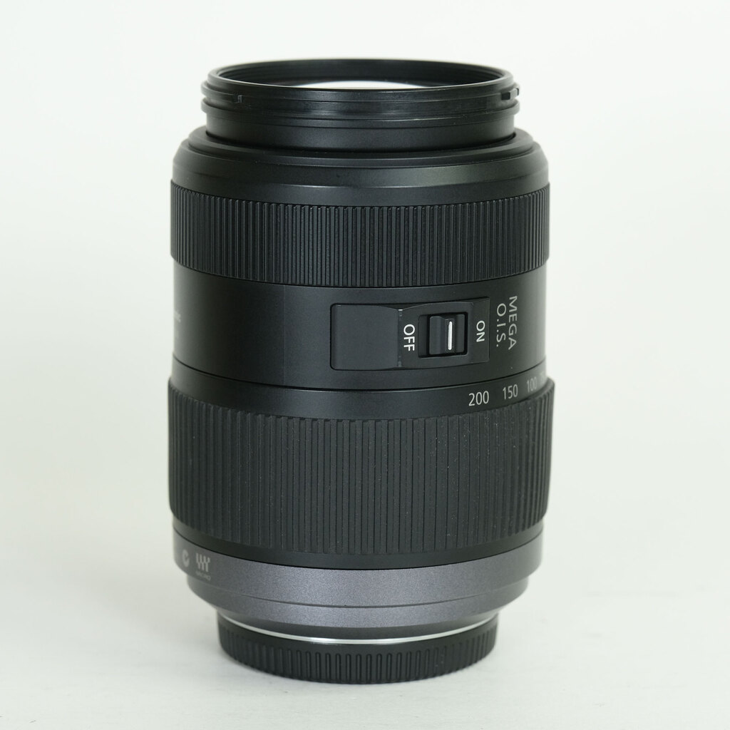 Panasonic LUMIX G VARIO 45-200mm F4.0-F5.6 MEGA O.I.S. H-FS045200