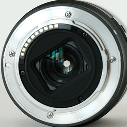 SONY E 18-135mm F3.5-5.6 OSS SEL18135