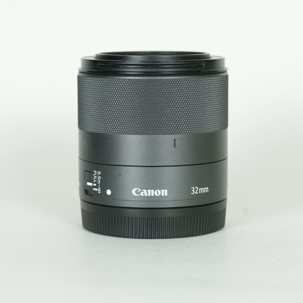 Canon EF-M32mm F1.4 STM