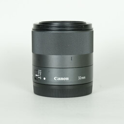 Canon EF-M32mm F1.4 STM