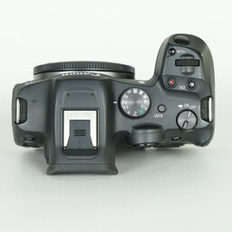 Canon EOS R7 Canon EOS R7