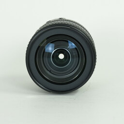 Nikon AF-S DX NIKKOR 16-80mm f/2.8-4E ED VR Nikon AF-S DX NIKKOR 16-80mm f/2.8-4E ED VR