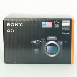 SONY α7 III(ILCE-7M3) SONY α7 III(ILCE-7M3)
