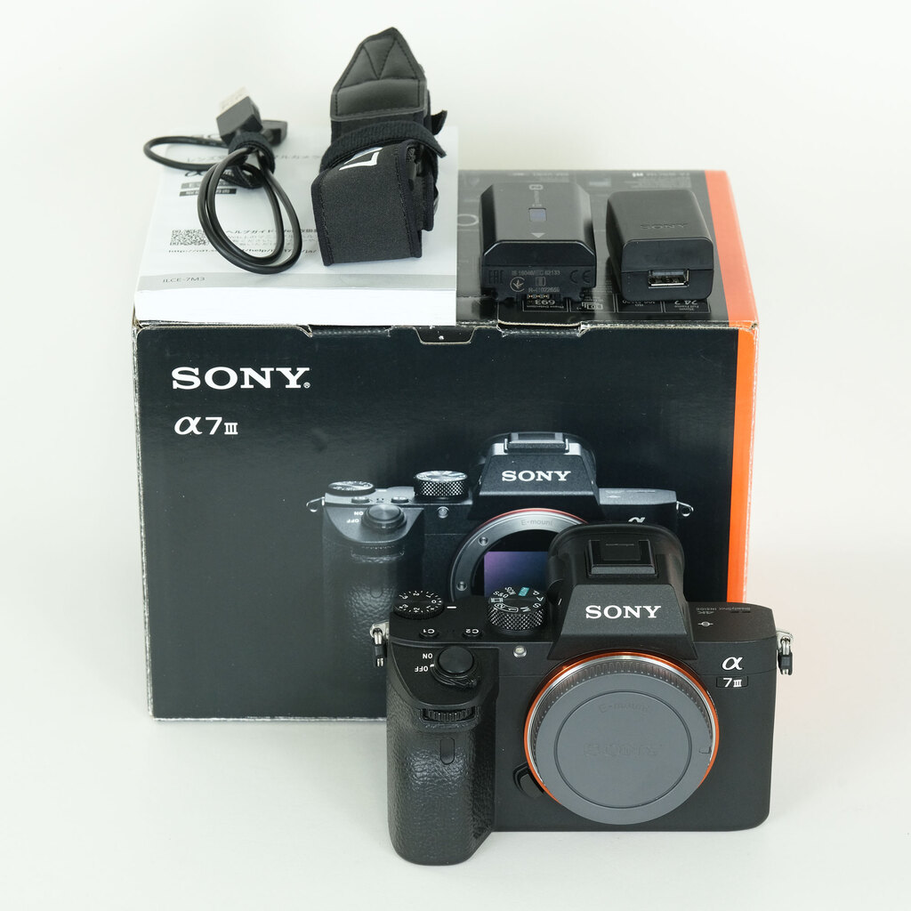 SONY α7 III(ILCE-7M3) SONY α7 III(ILCE-7M3)