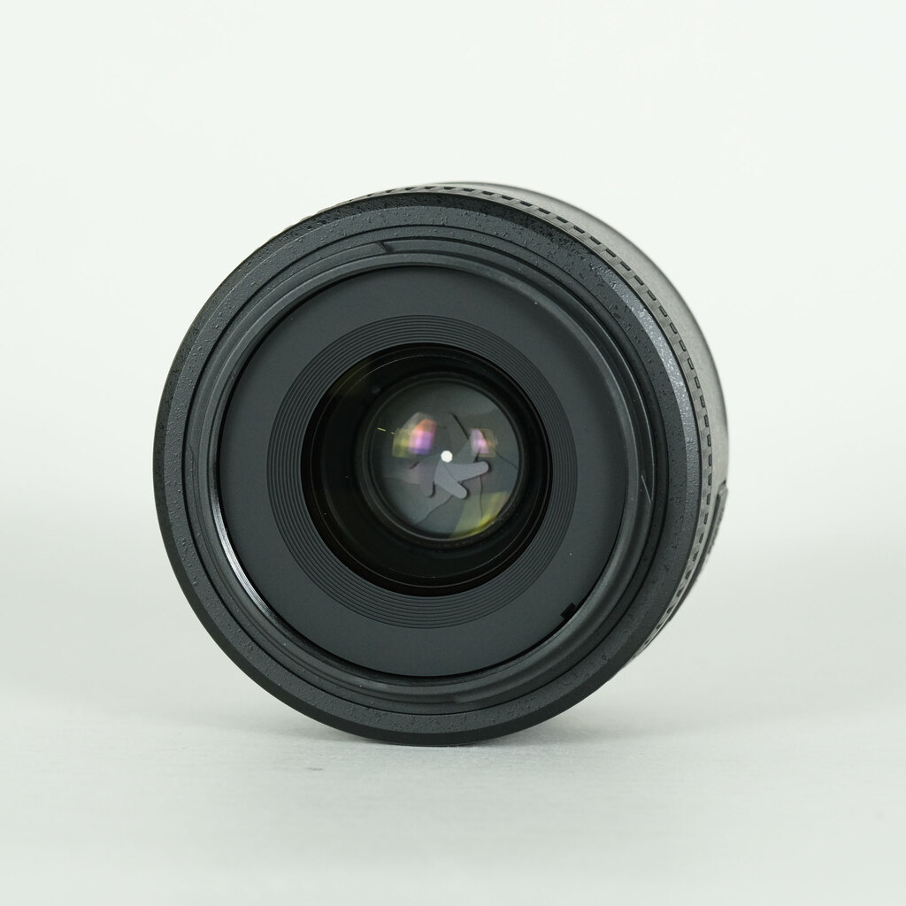 Nikon AF-S DX NIKKOR 35mm f/1.8Gの出品 | ONE SCENE（ワンシーン）