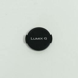 Panasonic LUMIX G VARIO 12-32mm / F3.5-5.6 ASPH. / MEGA O.I.S.