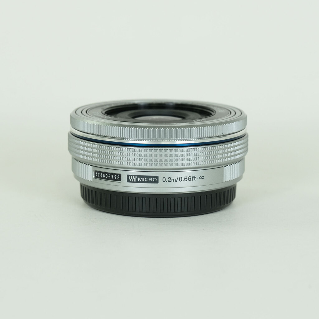 OLYMPUS M.ZUIKO DIGITAL ED 14-42mm F3.5-5.6 EZ シルバー