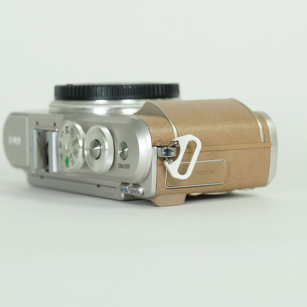 OLYMPUS PEN E-PL9