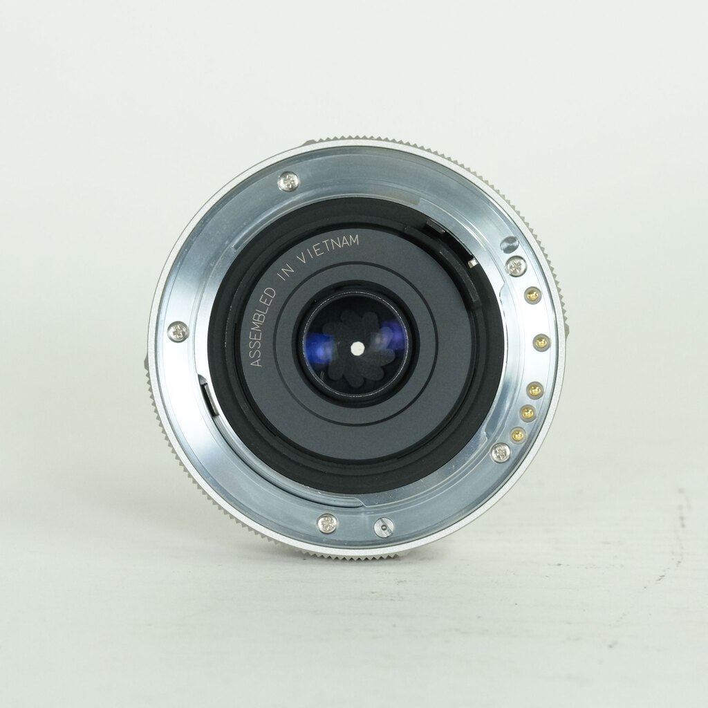 PENTAX HD DA40mm F2.8 Limited シルバー PENTAX HD DA40mm F2.8 Limited シルバー