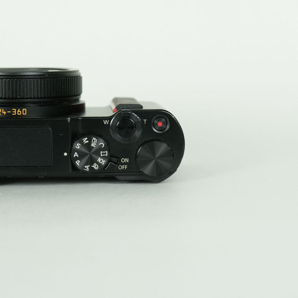 Panasonic LUMIX DC-TX2 ブラック
