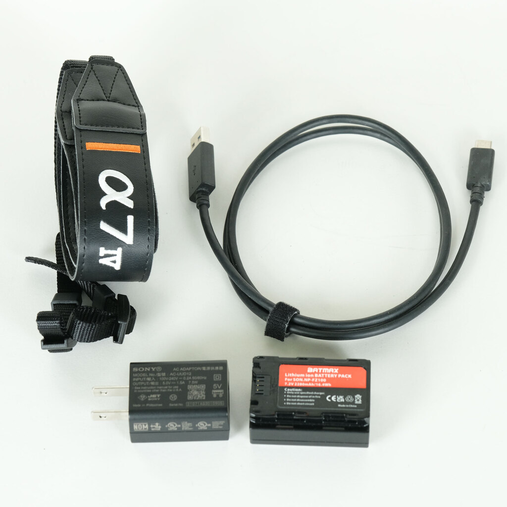 SONY α7 IV(ILCE-7M4) SONY α7 IV(ILCE-7M4)