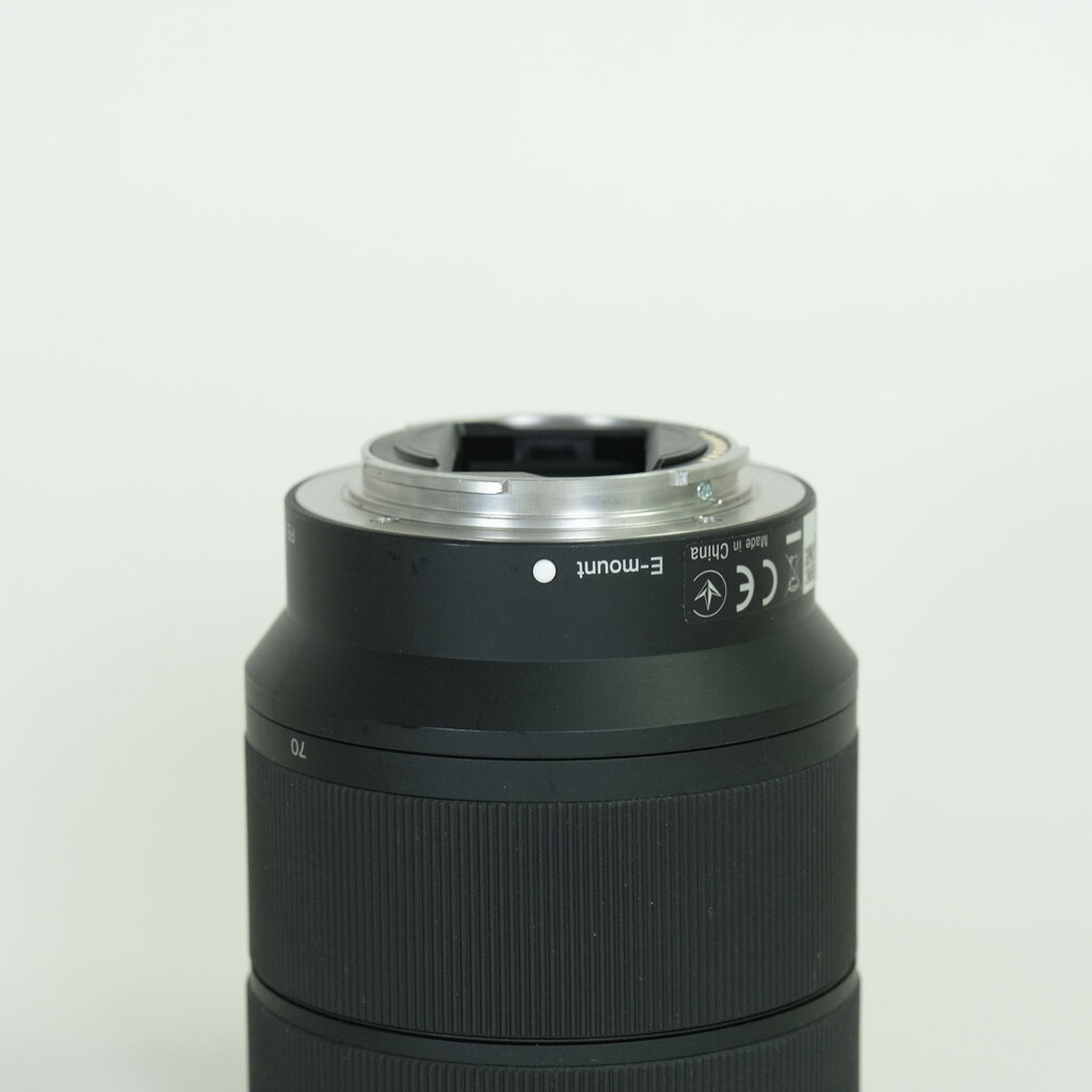 SONY FE 28-70mm F3.5-5.6 OSS SEL2870 SONY FE 28-70mm F3.5-5.6 OSS SEL2870