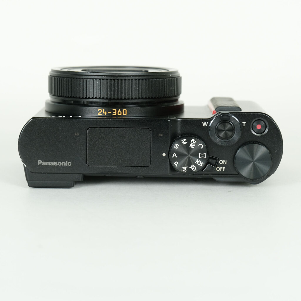 【美品】Panasonic LUMIX TX2 ブラック Panasonic LUMIX DC-TX2 ブラックの出品 | ONE SCENE（ワンシーン）