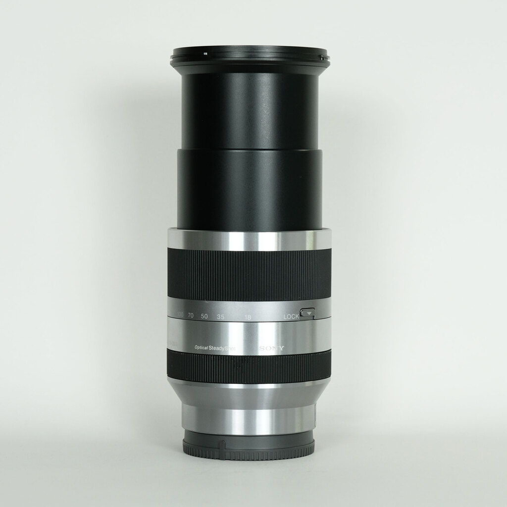 SONY E18-200mm F3.5-6.3 OSS SEL18200
