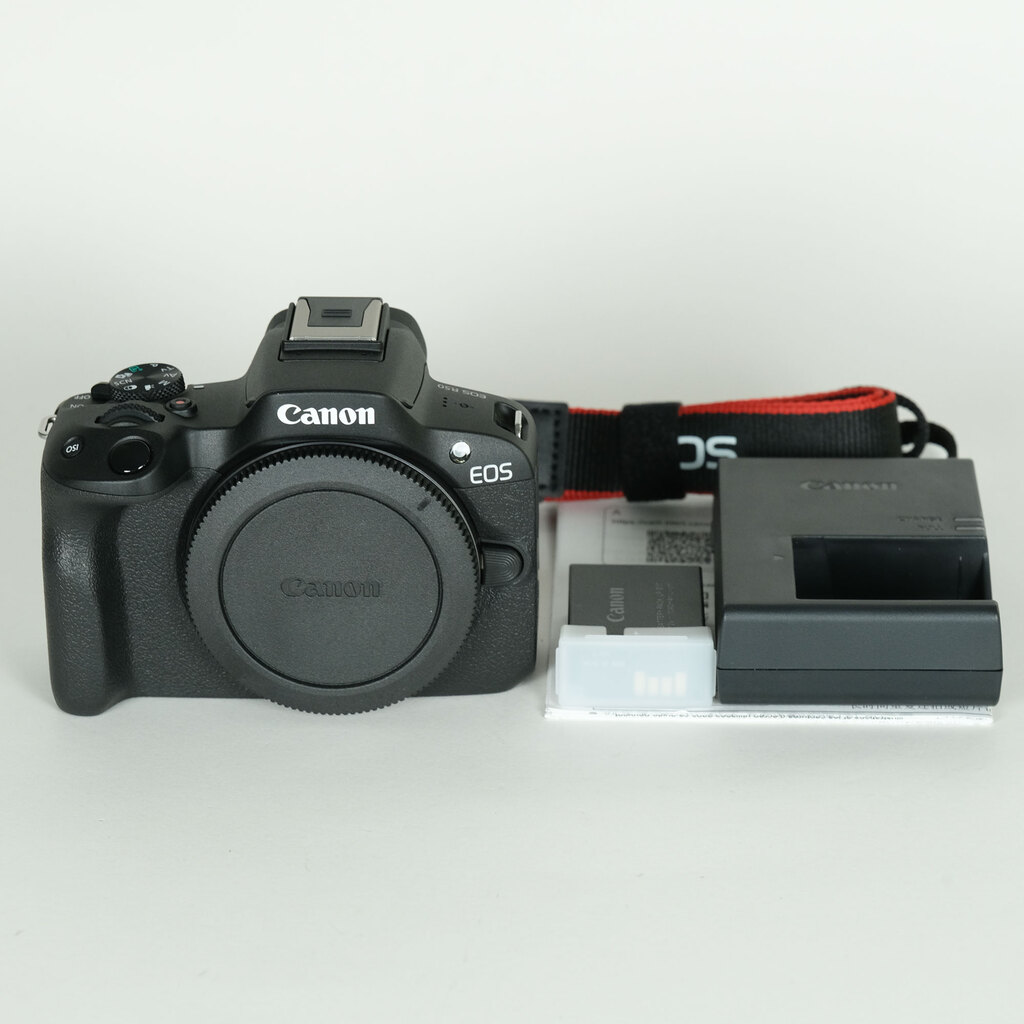 Canon EOS R50