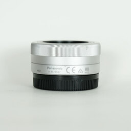 Panasonic LUMIX G VARIO 12-32mm / F3.5-5.6 ASPH. / MEGA O.I.S.