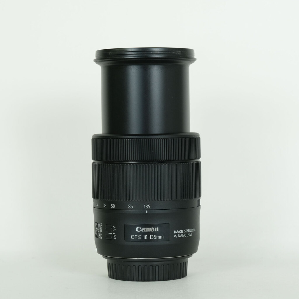 Canon EF-S18-135mm F3.5-5.6 IS USM Canon EF-S18-135mm F3.5-5.6 IS USM