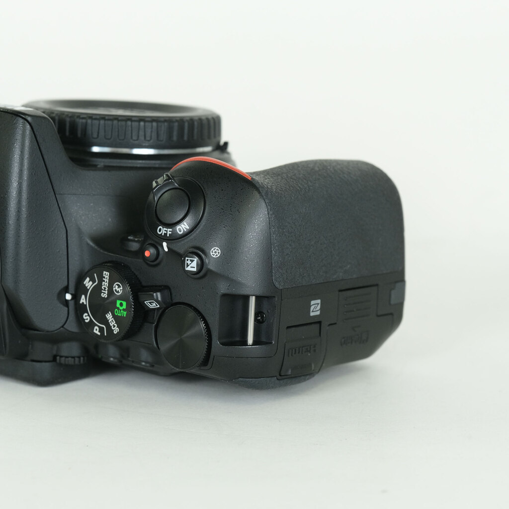 Nikon D5600