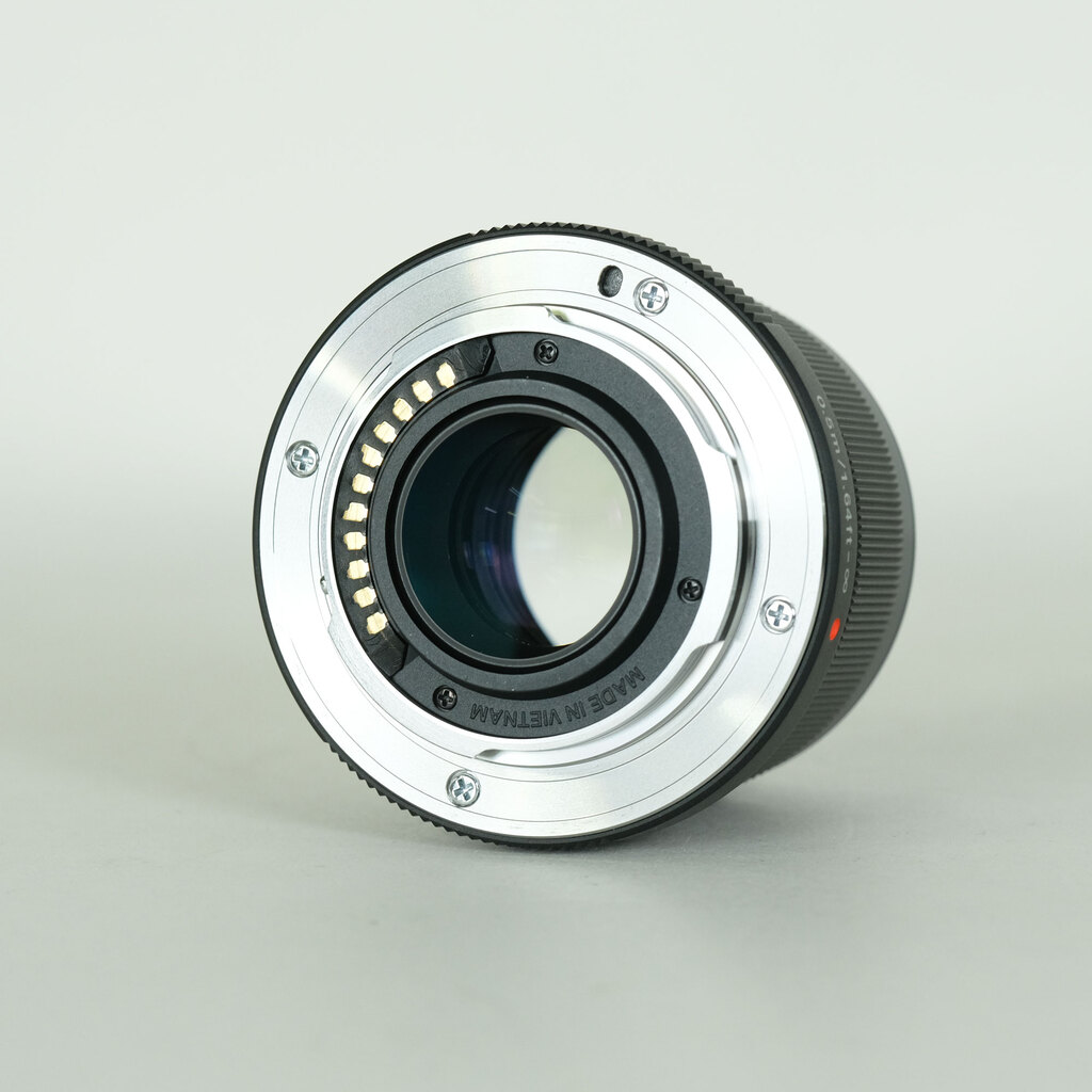 OLYMPUS M.ZUIKO DIGITAL 45mm F1.8