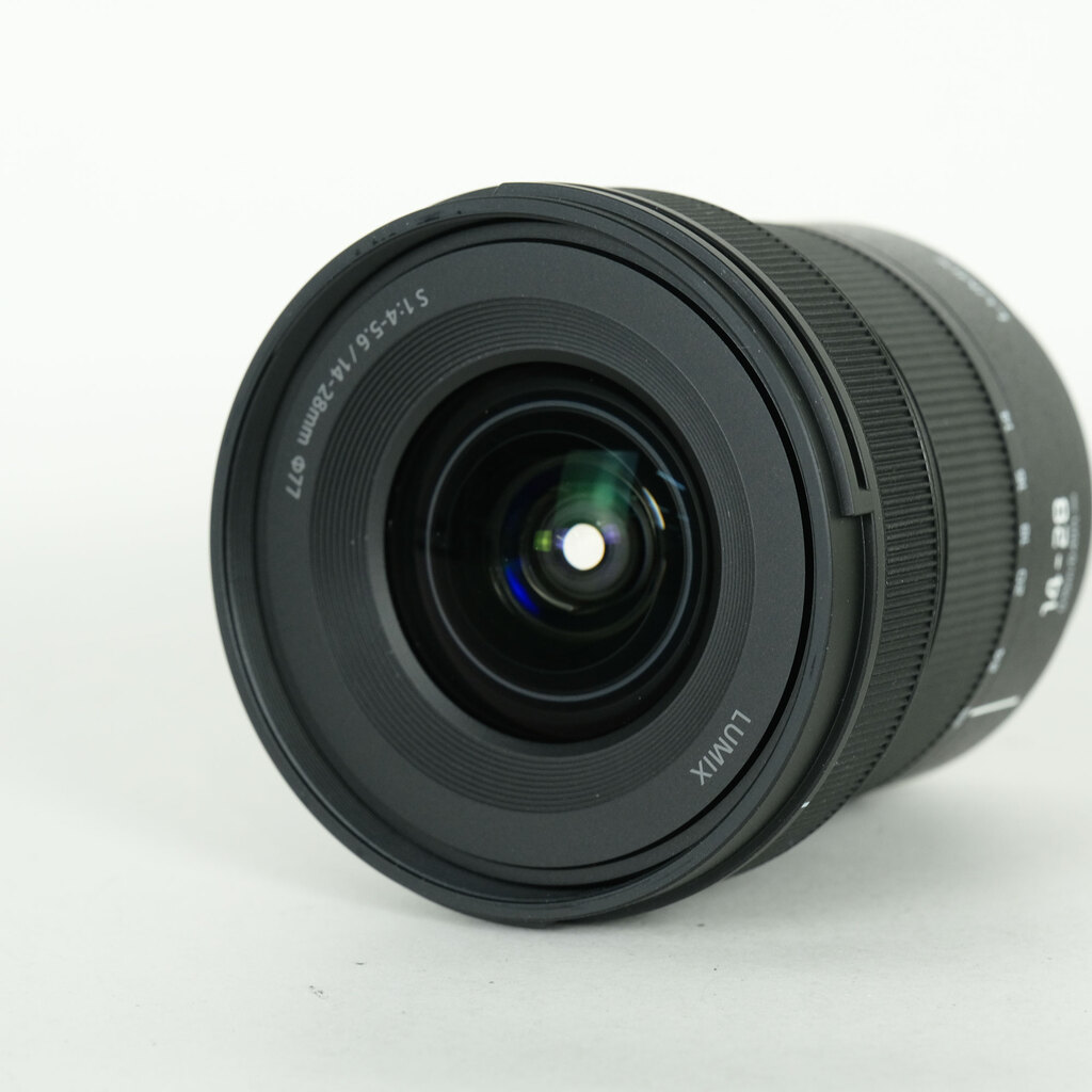 Panasonic LUMIX S 14-28mm F4-5.6 MACROの出品 | ONE SCENE（ワンシーン）